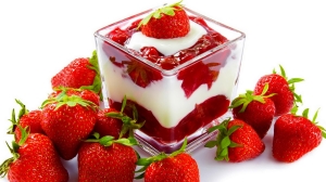 20130904153513-yummy-strawberry-dessert